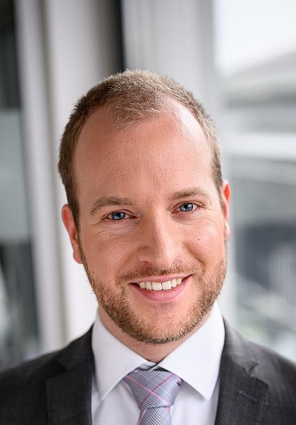 Dr. Sebastian Fuit